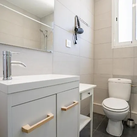 Apartment Versus Center *